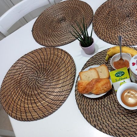 Elisabeth House Hotel Roletto ภายนอก รูปภาพ
