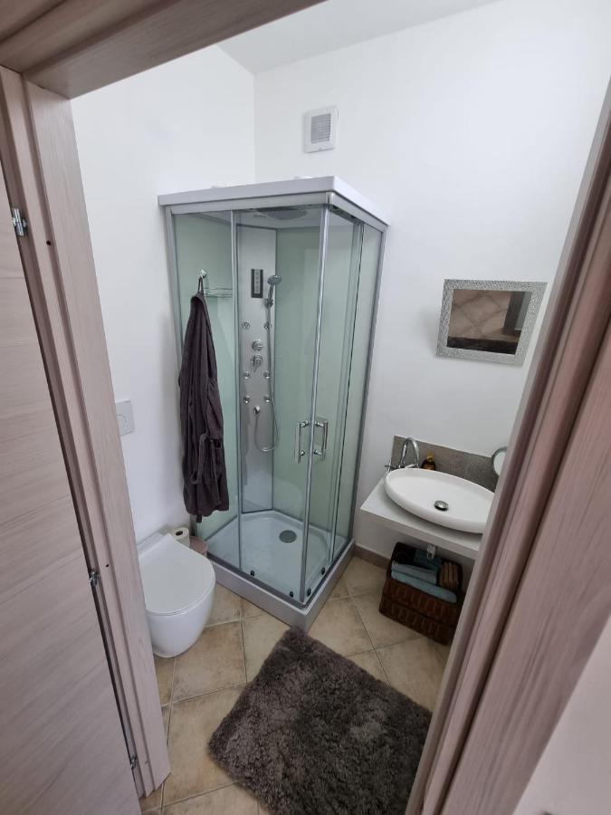 Elisabeth House Hotel Roletto ภายนอก รูปภาพ